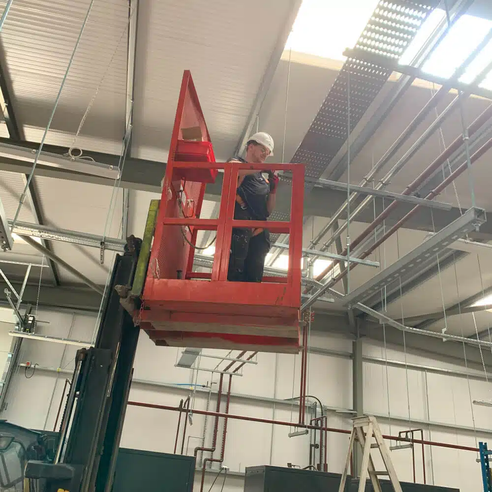 Commerical ceiling light electrical installation